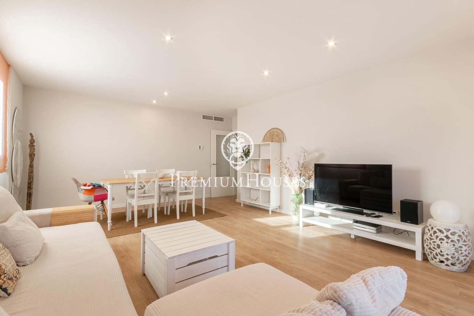 5 chambre Penthouse à vendre à Sitges avec piscine - 1 450 000 € (Ref: 8455778)