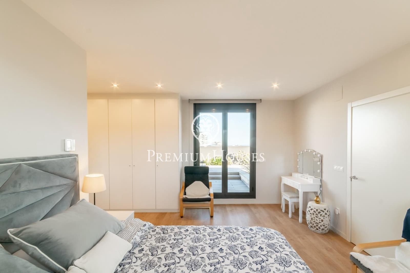 5 chambre Penthouse à vendre à Sitges avec piscine - 1 450 000 € (Ref: 8455778)