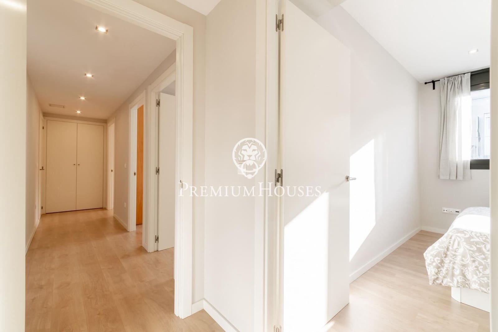 5 chambre Penthouse à vendre à Sitges avec piscine - 1 450 000 € (Ref: 8455778)