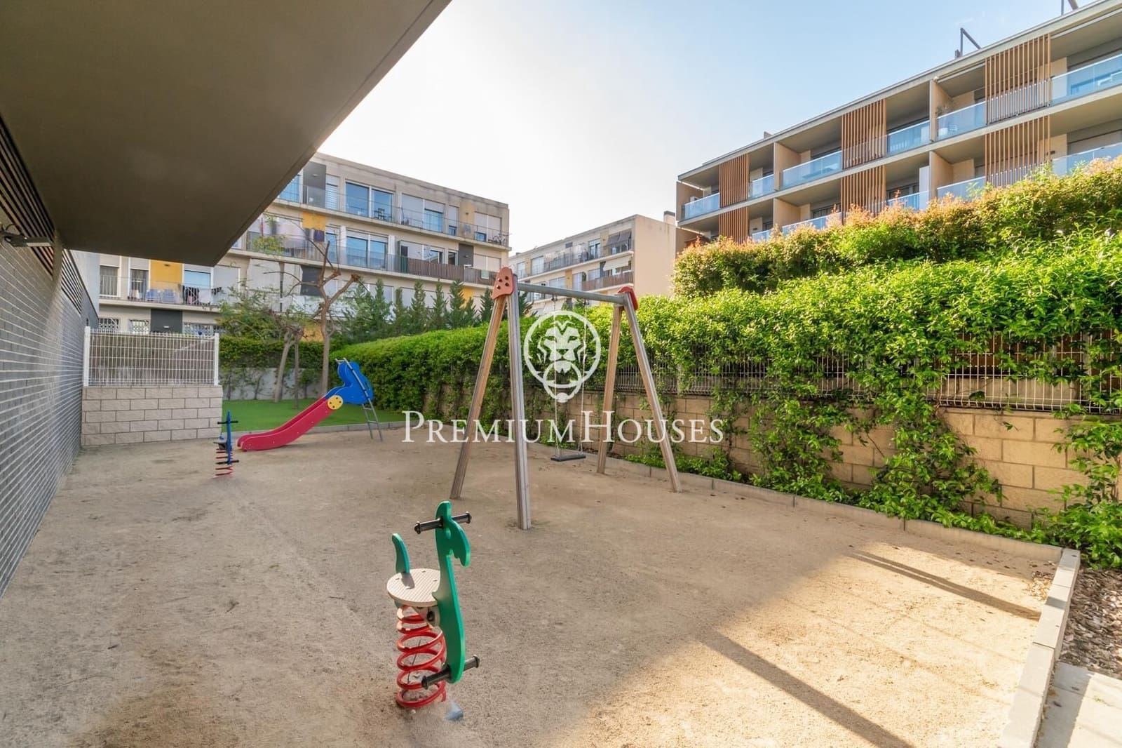 5 chambre Penthouse à vendre à Sitges avec piscine - 1 450 000 € (Ref: 8455778)