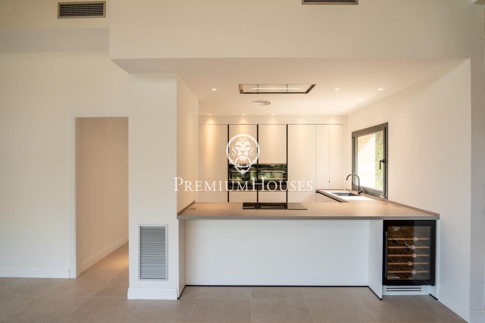 3 soveværelse Villa til salg i Sitges med swimmingpool - € 895.000 (Ref: 8455779)