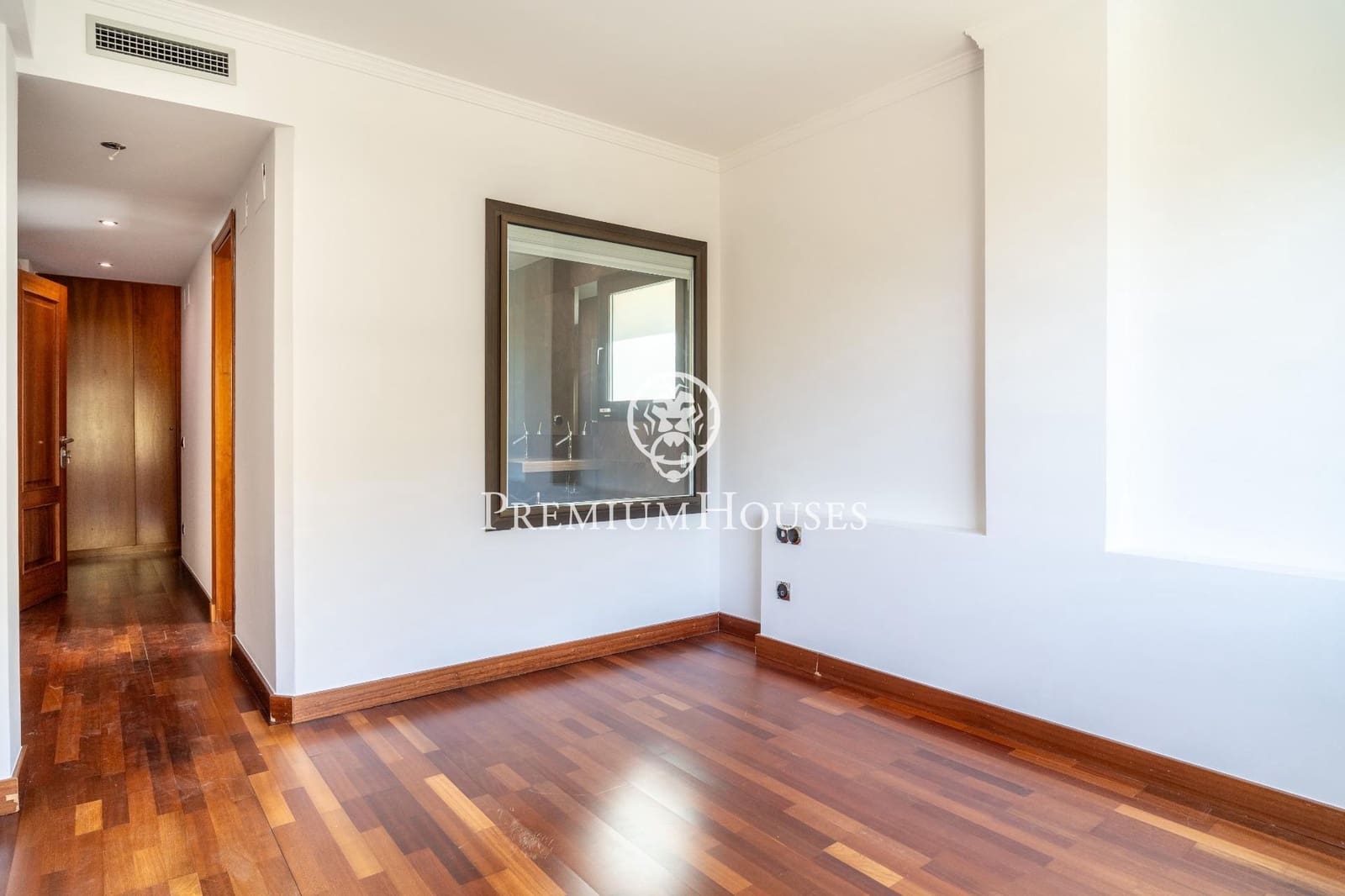 3 soveværelse Villa til salg i Sitges med swimmingpool - € 895.000 (Ref: 8455779)