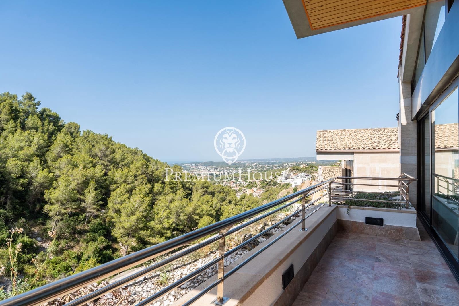 3 soveværelse Villa til salg i Sitges med swimmingpool - € 895.000 (Ref: 8455779)