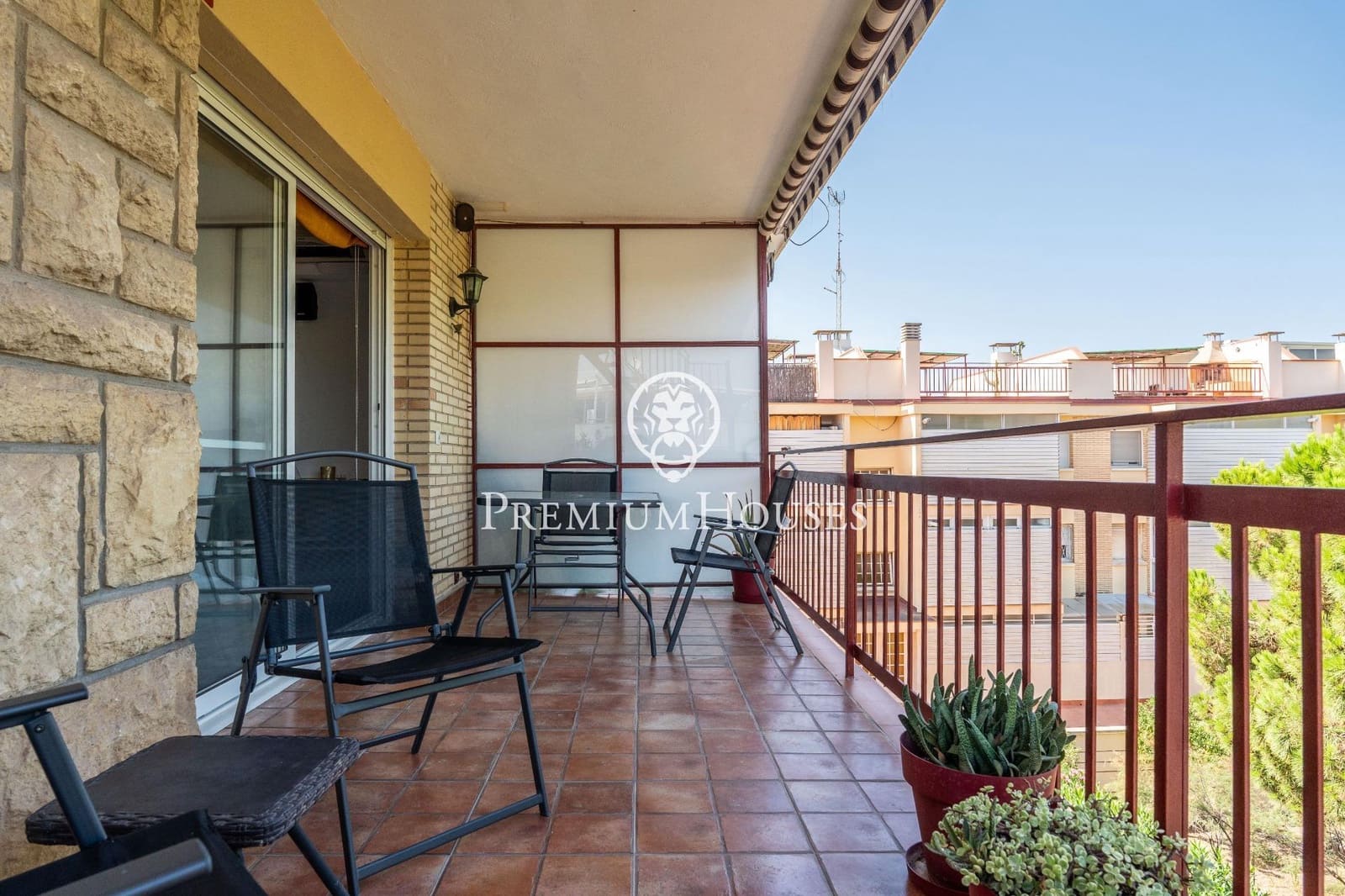 3 sypialnia Penthouse do wynajęcia w Castelldefels z basenem garażem - 1 800 € (Ref: 8460271)