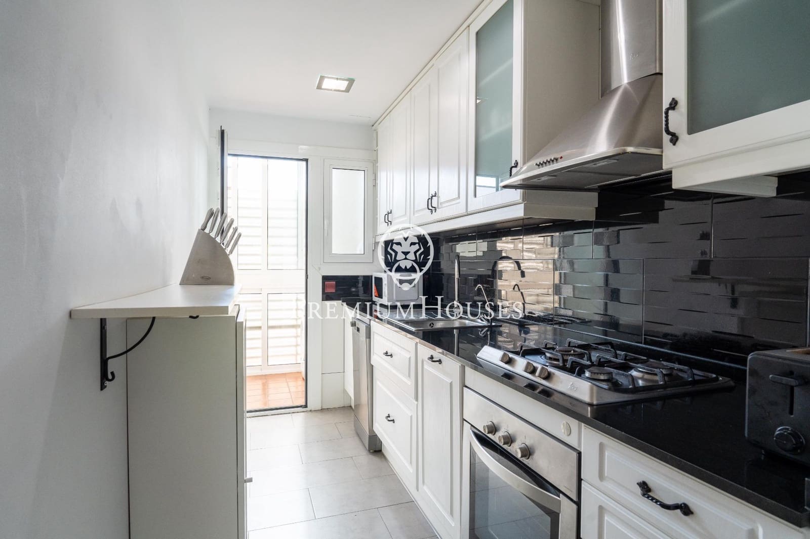3 sypialnia Penthouse do wynajęcia w Castelldefels z basenem garażem - 1 800 € (Ref: 8460271)