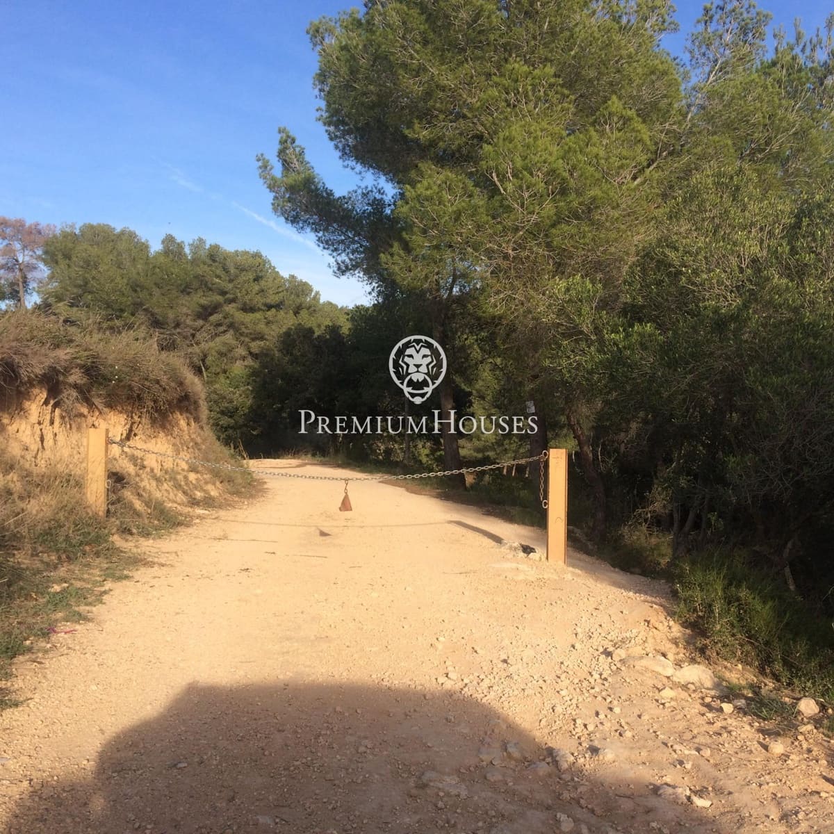 Finca/Landehus til salg i Castellet i la Gornal med garage - € 2.200.000 (Ref: 8472576)