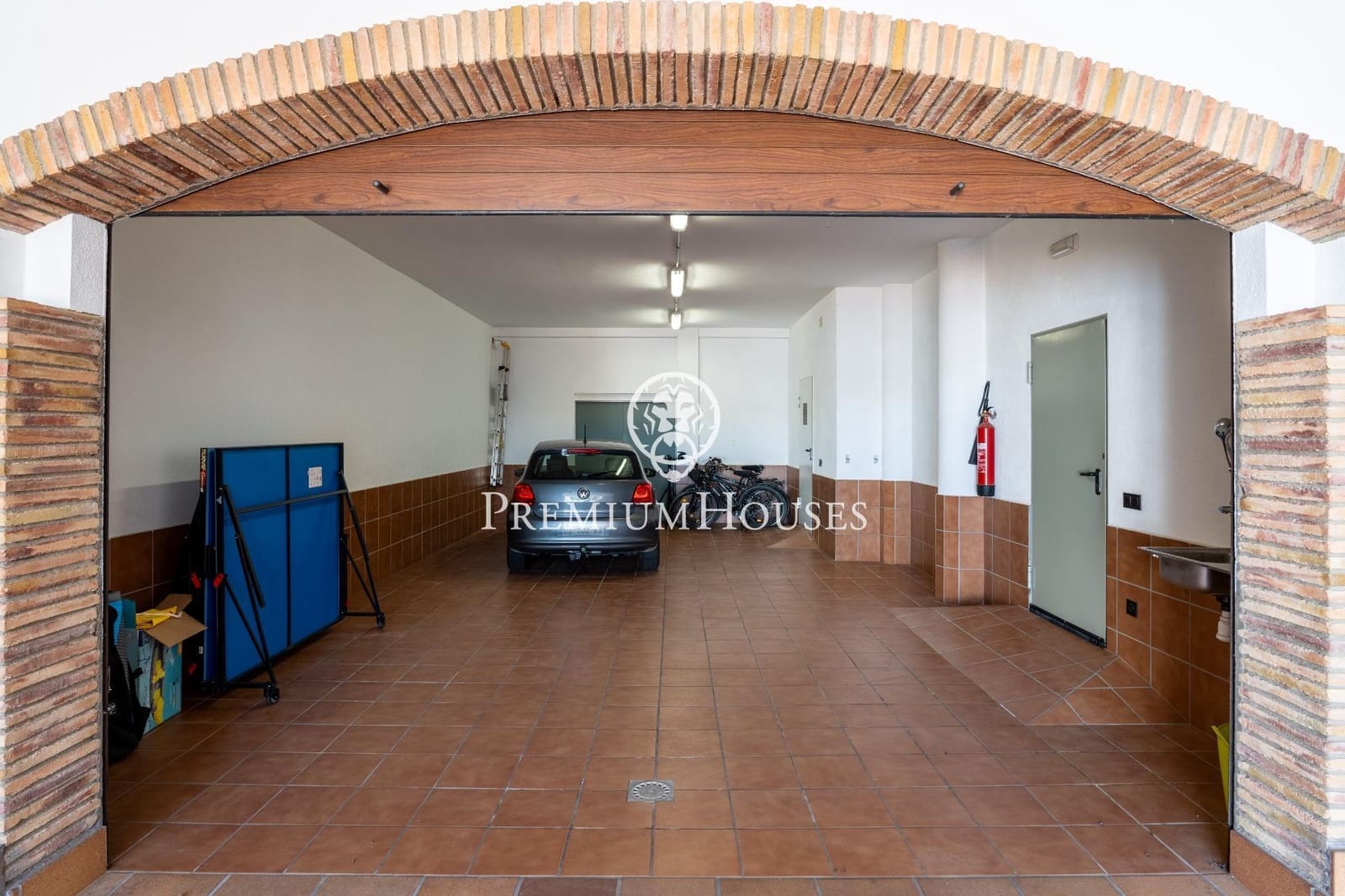 4 soveværelse Rækkehus til salg i Vilanova i la Geltru med swimmingpool garage - € 449.000 (Ref: 8529712)