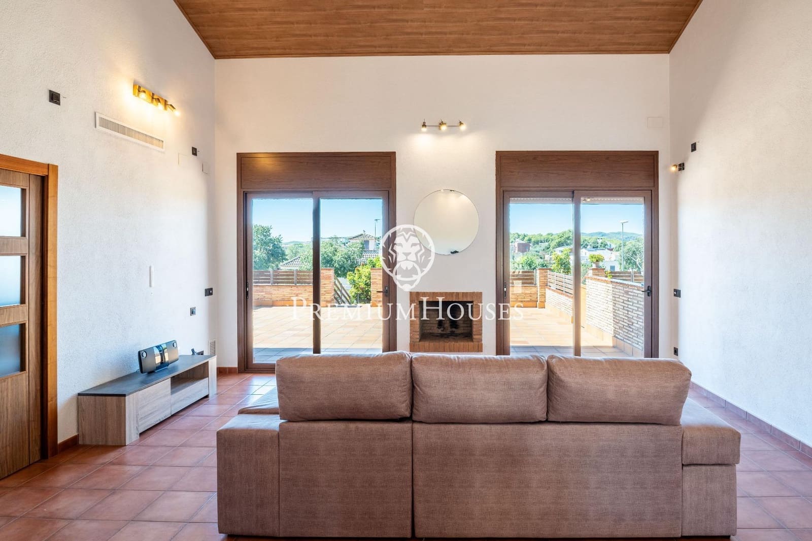 4 soveværelse Rækkehus til salg i Vilanova i la Geltru med swimmingpool garage - € 449.000 (Ref: 8529712)