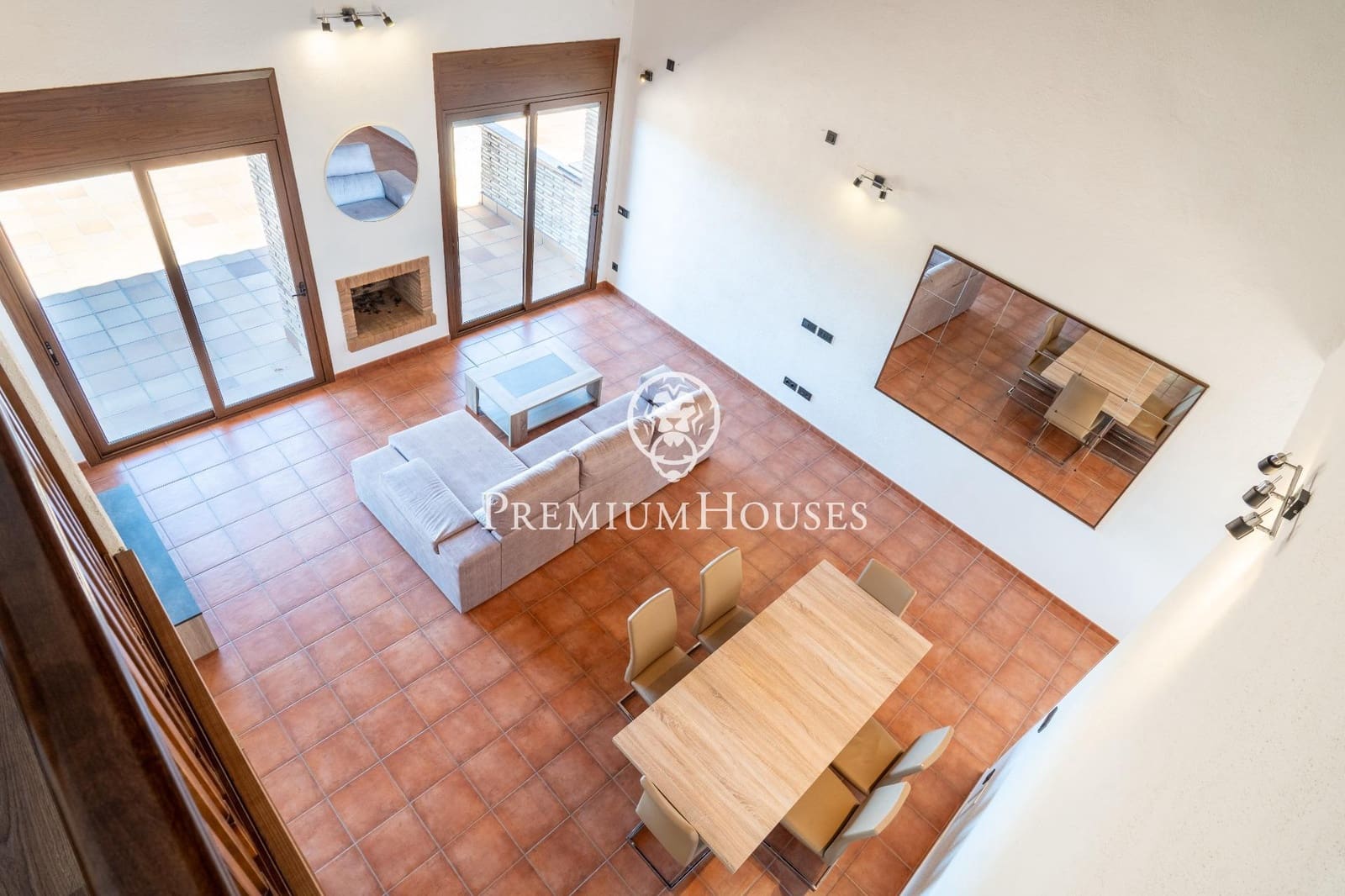 4 soveværelse Rækkehus til salg i Vilanova i la Geltru med swimmingpool garage - € 449.000 (Ref: 8529712)