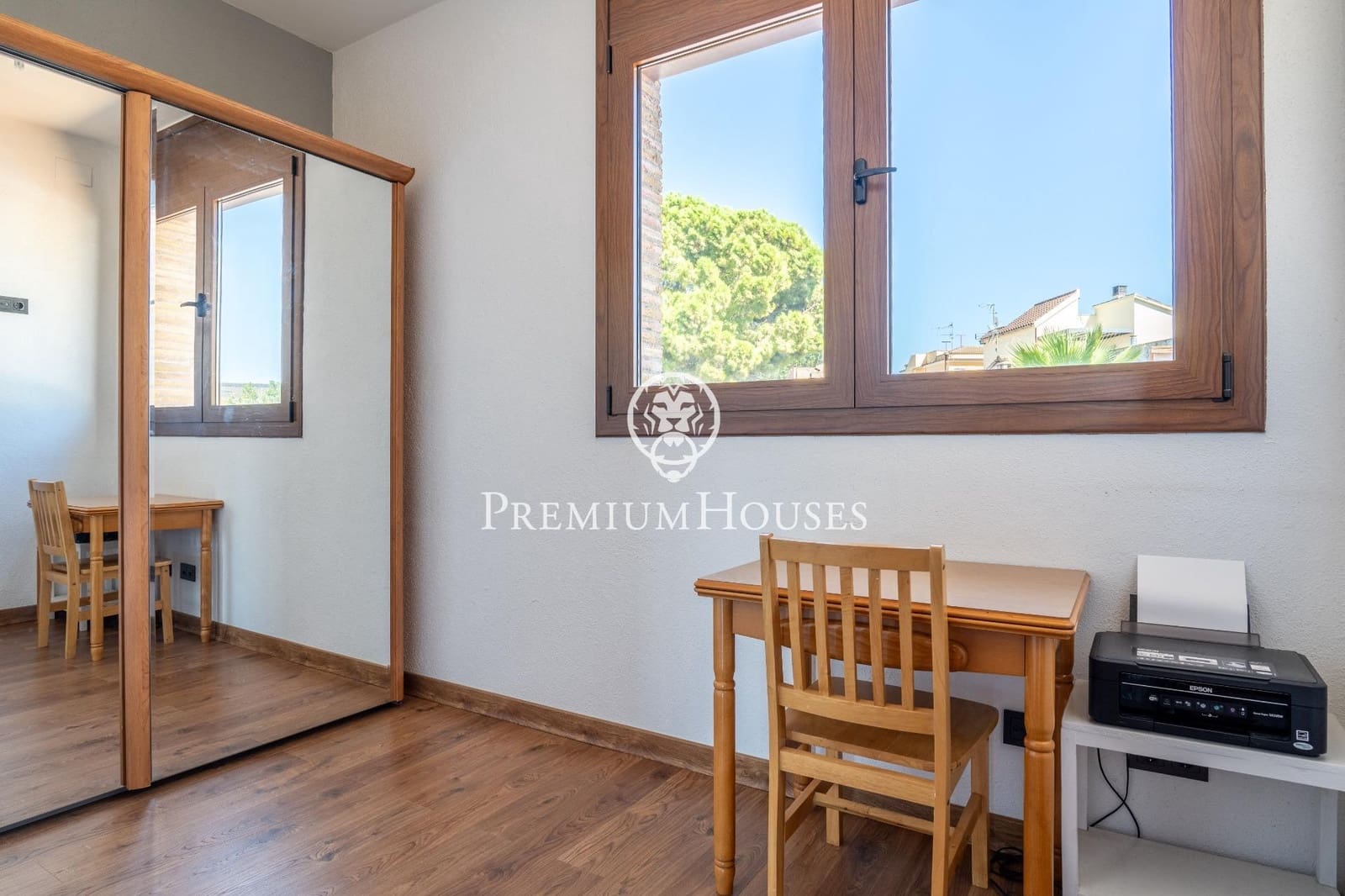 4 soveværelse Rækkehus til salg i Vilanova i la Geltru med swimmingpool garage - € 449.000 (Ref: 8529712)