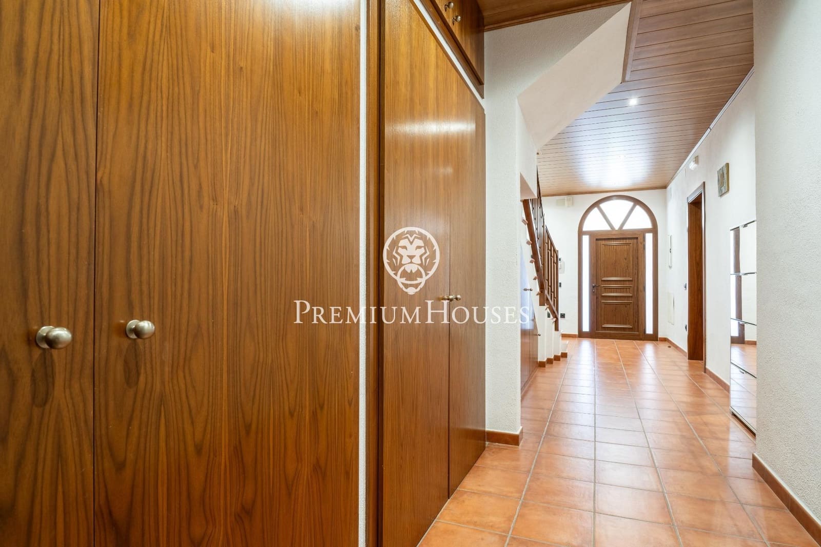 4 soveværelse Rækkehus til salg i Vilanova i la Geltru med swimmingpool garage - € 449.000 (Ref: 8529712)