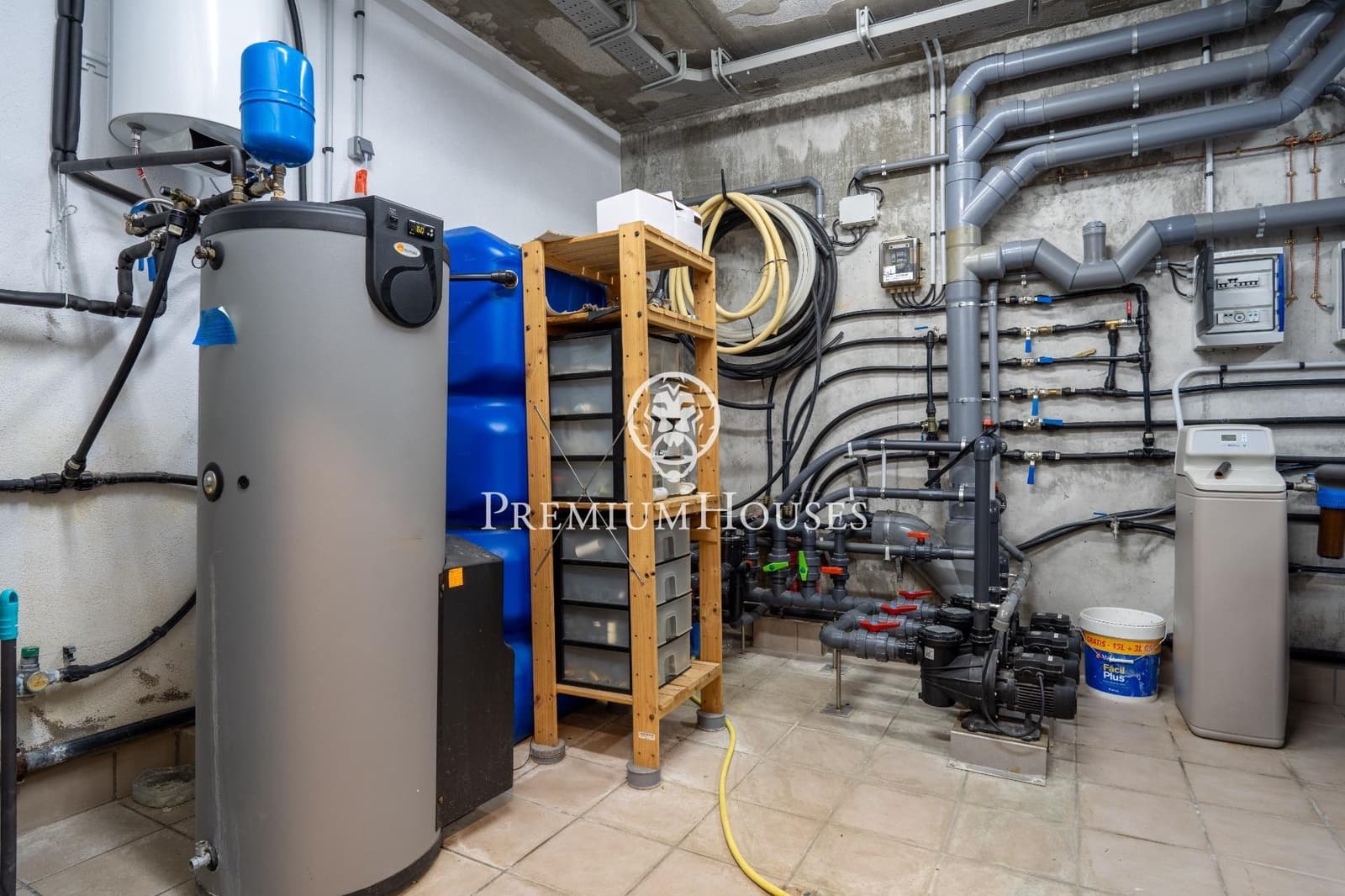 4 soveværelse Rækkehus til salg i Vilanova i la Geltru med swimmingpool garage - € 449.000 (Ref: 8529712)