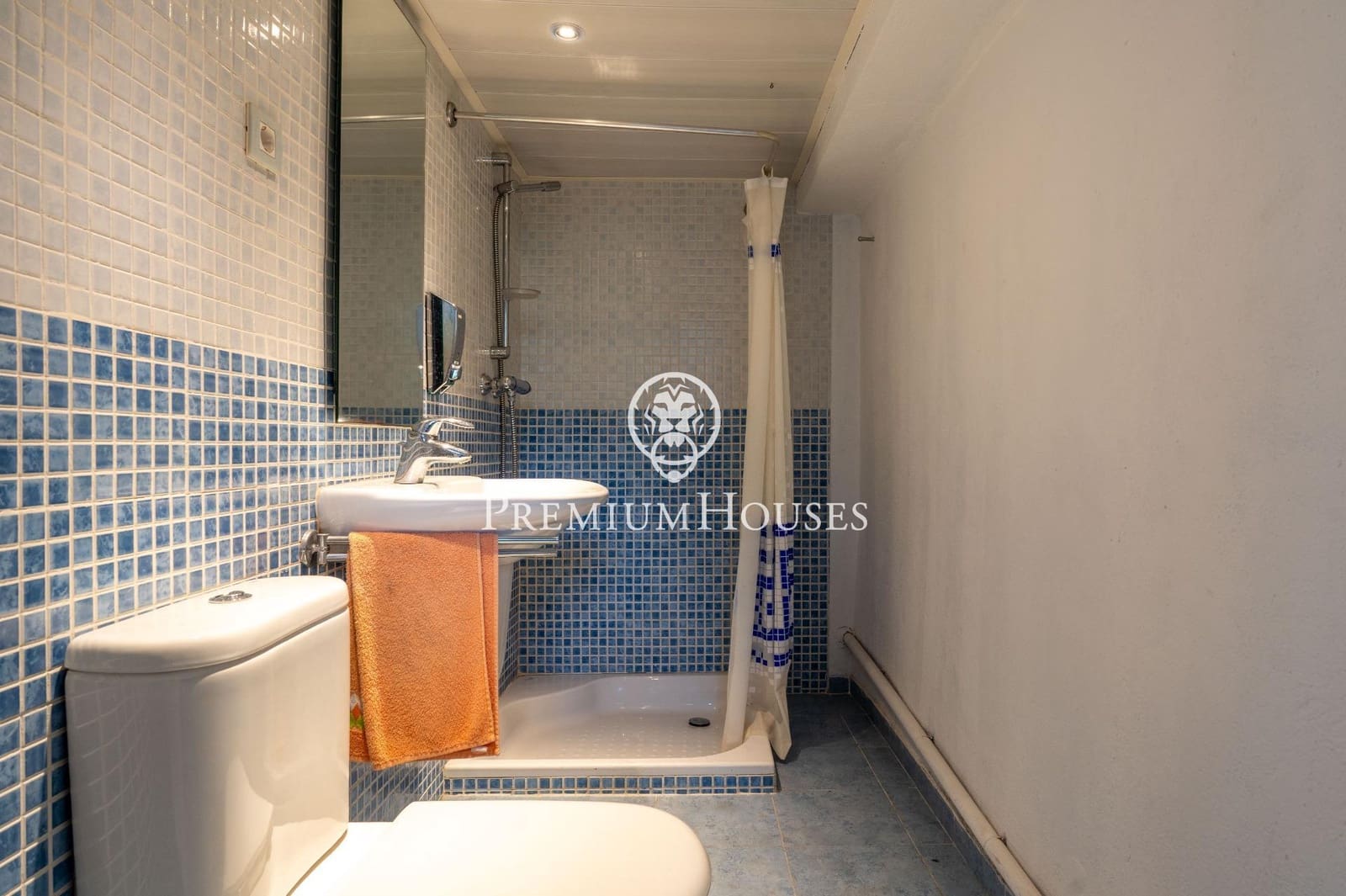 6 soveværelse Villa til salg i Sitges med swimmingpool garage - € 900.000 (Ref: 8549330)