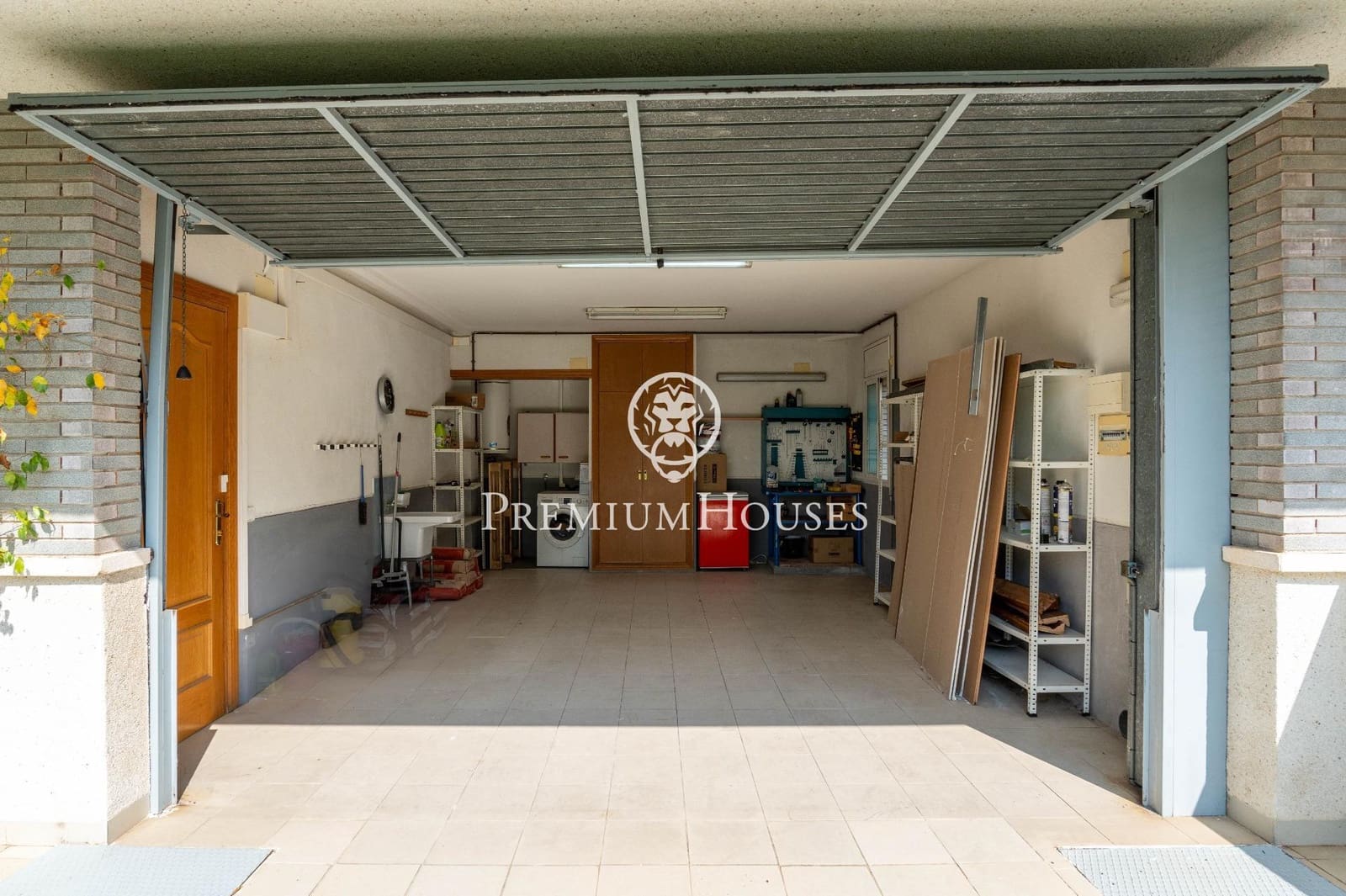 6 soveværelse Villa til salg i Sitges med swimmingpool garage - € 900.000 (Ref: 8549330)
