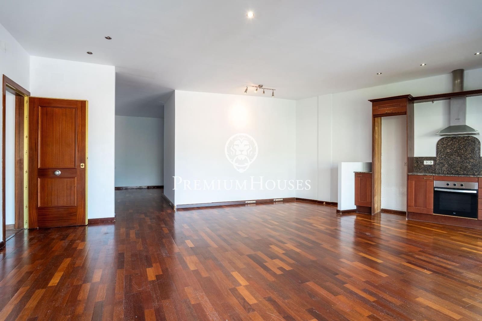 6 soveværelse Villa til salg i Sitges med swimmingpool garage - € 900.000 (Ref: 8549330)