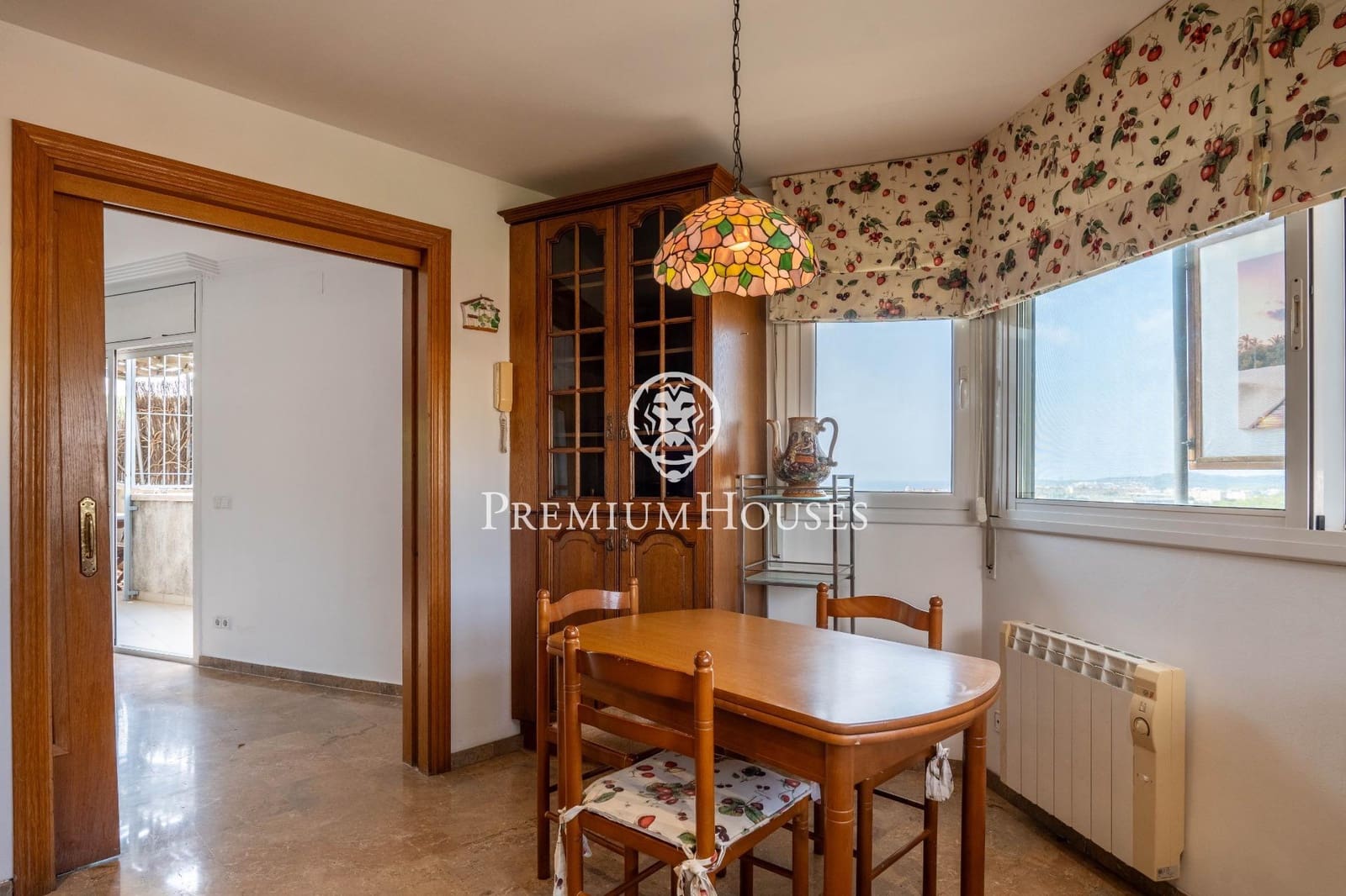 6 soveværelse Villa til salg i Sitges med swimmingpool garage - € 900.000 (Ref: 8549330)