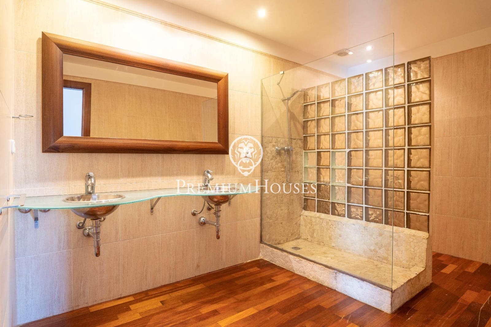 6 soveværelse Villa til salg i Sitges med swimmingpool garage - € 900.000 (Ref: 8549330)