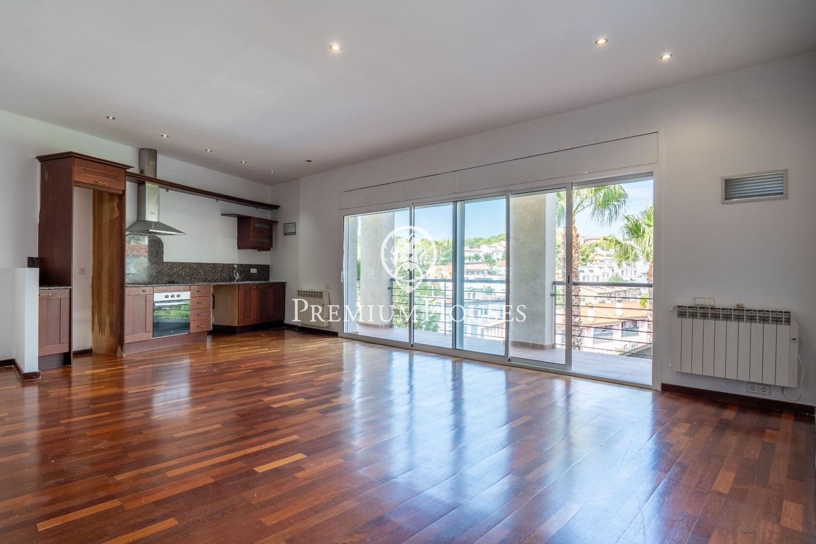 6 soveværelse Villa til salg i Sitges med swimmingpool garage - € 900.000 (Ref: 8549330)