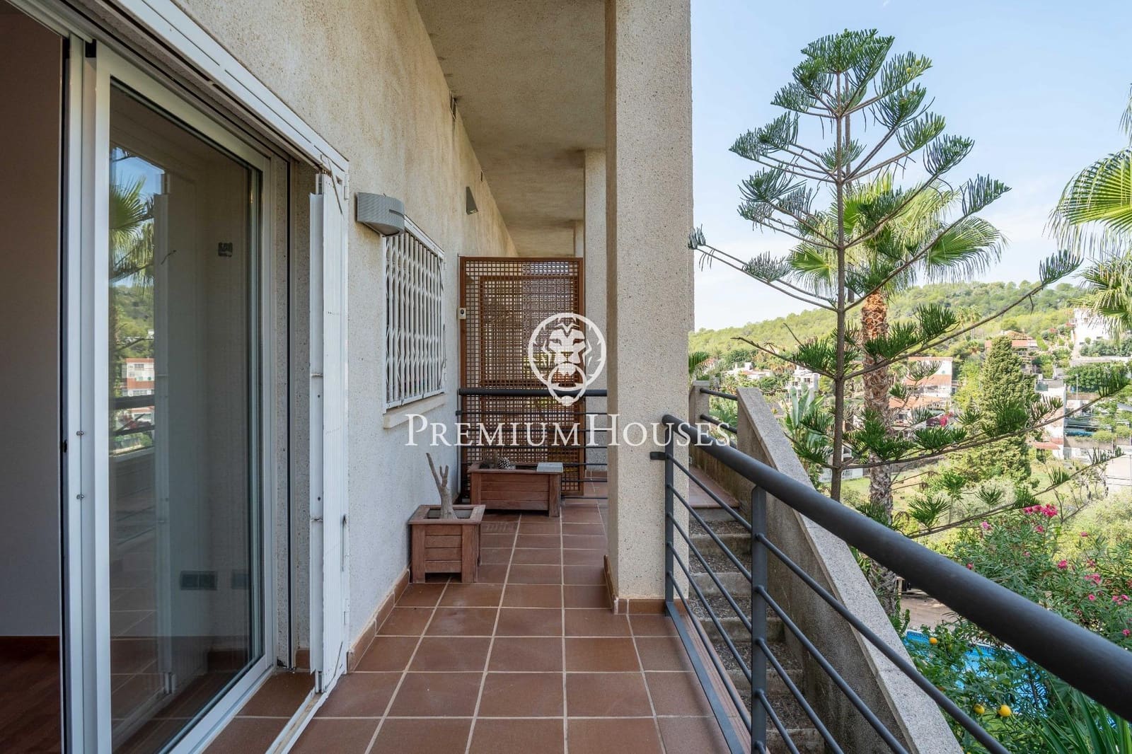 6 soveværelse Villa til salg i Sitges med swimmingpool garage - € 900.000 (Ref: 8549330)