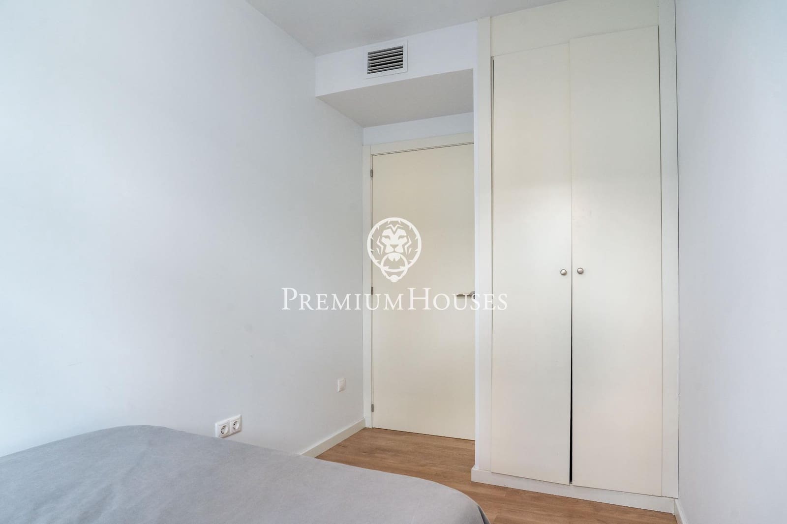 4 soveværelse Byhus til salg i Sitges med swimmingpool - € 760.000 (Ref: 8549331)