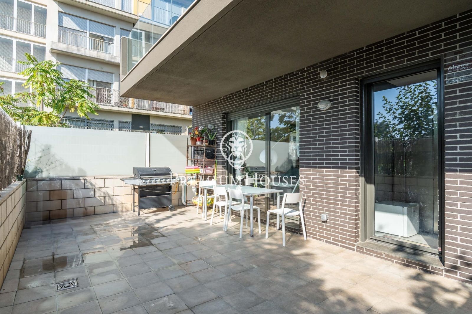 4 soveværelse Byhus til salg i Sitges med swimmingpool - € 760.000 (Ref: 8549331)