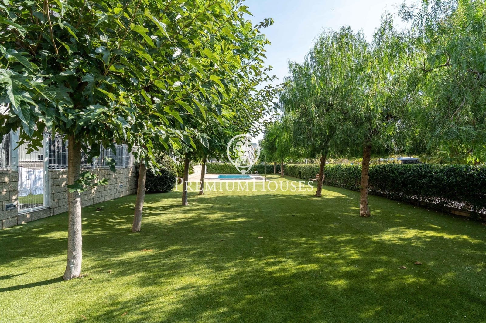 4 soveværelse Byhus til salg i Sitges med swimmingpool - € 760.000 (Ref: 8549331)