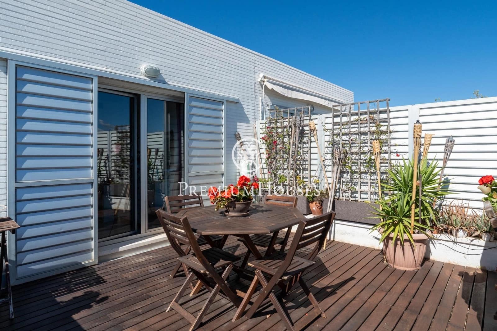 3 sovrum Lägenhet till salu i Sant Pere de Ribes med pool - 600 000 € (Ref: 8570552)