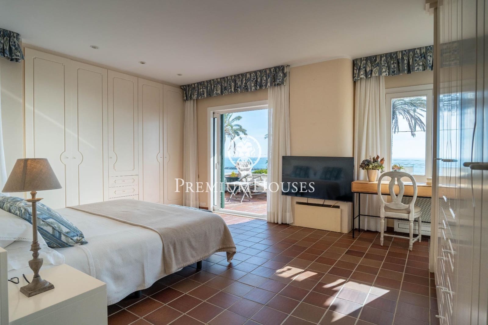 6 sypialnia Willa na sprzedaż w Sitges z basenem - 6 700 000 € (Ref: 8584386)