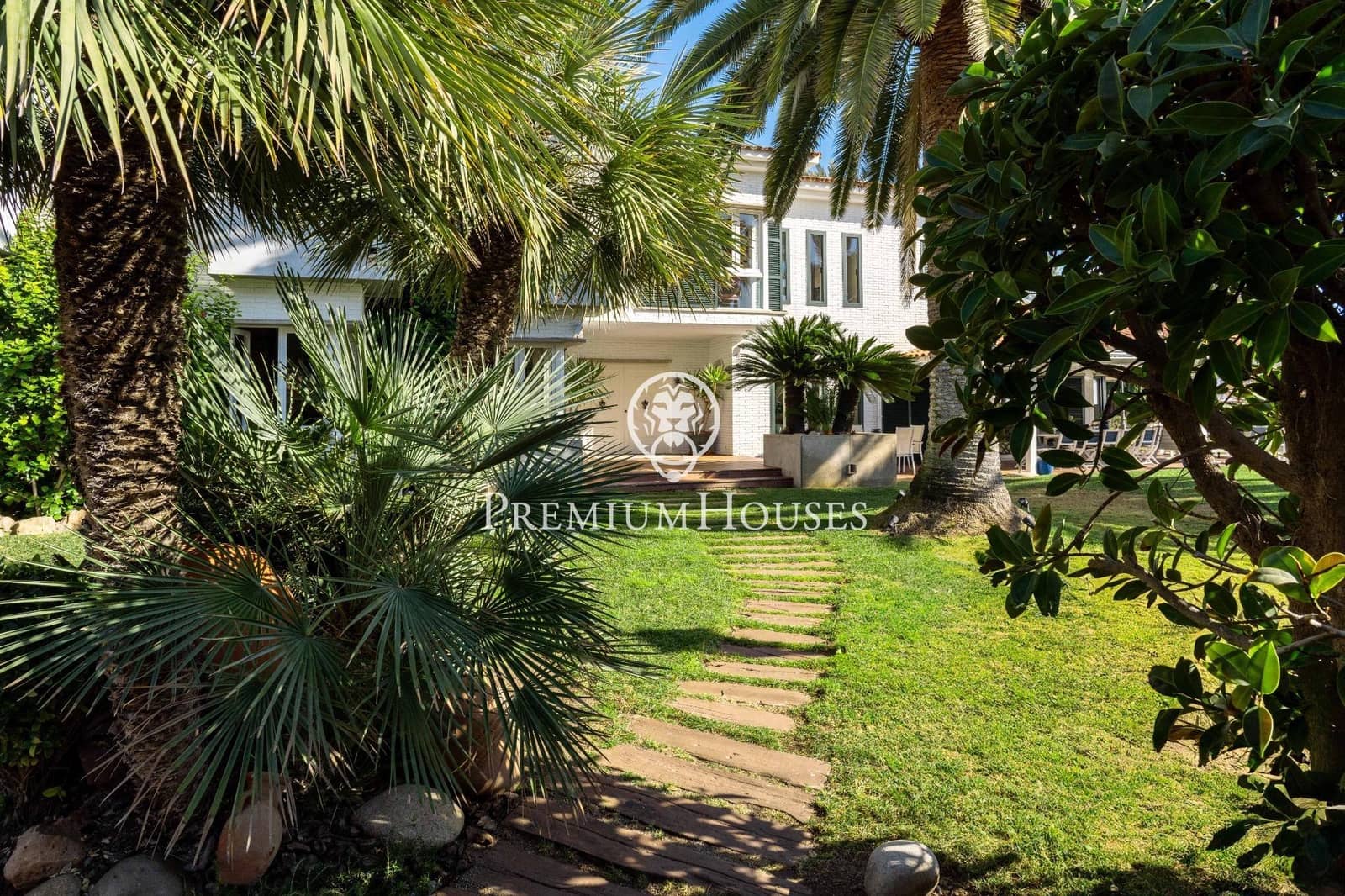 6 sypialnia Willa na sprzedaż w Sitges z basenem - 6 700 000 € (Ref: 8584386)