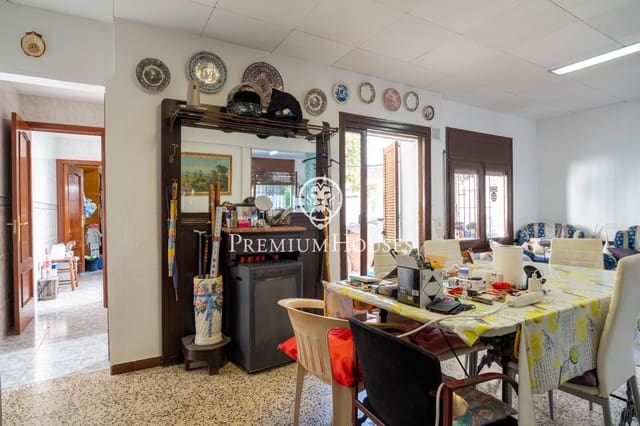 3 soveværelse Byhus til salg i Sitges - € 500.000 (Ref: 8597259)