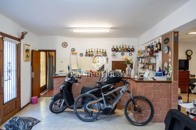 3 soveværelse Byhus til salg i Sitges - € 500.000 (Ref: 8597259)