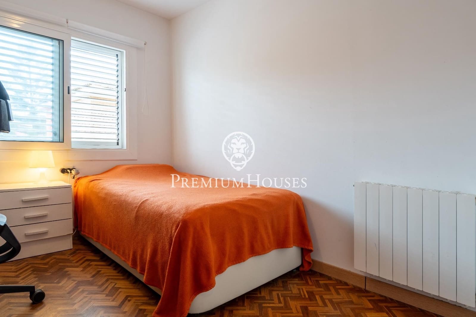 3 soveværelse Penthouse til salg i Gava med swimmingpool - € 495.000 (Ref: 8597260)