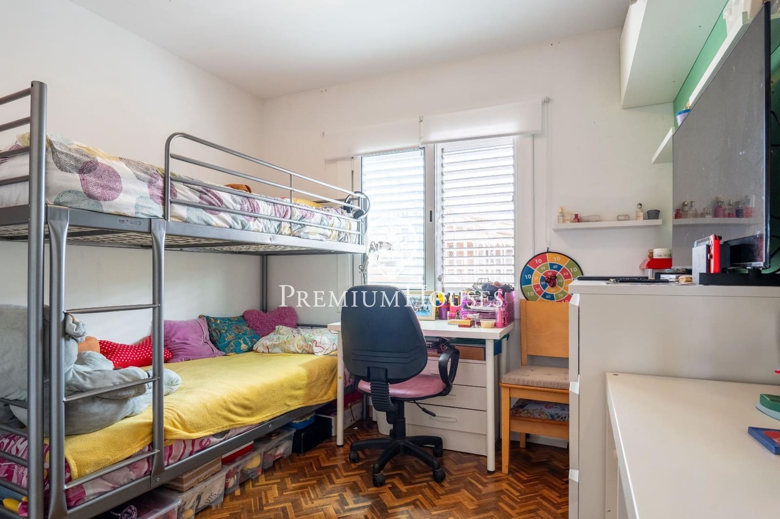 3 soveværelse Penthouse til salg i Gava med swimmingpool - € 495.000 (Ref: 8597260)