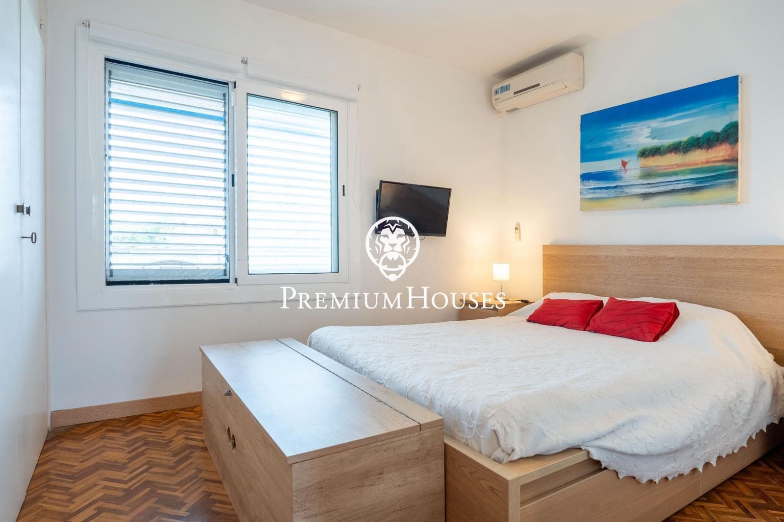 3 slaapkamer Penthouse te koop in Gava met zwembad - € 455.000 (Ref: 8597260)
