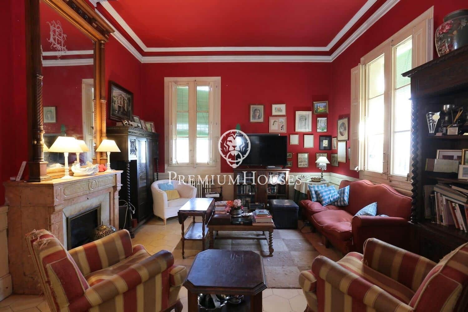 15 soveværelse Finca/Landehus til salg i Valls med swimmingpool garage - € 990.000 (Ref: 8623702)