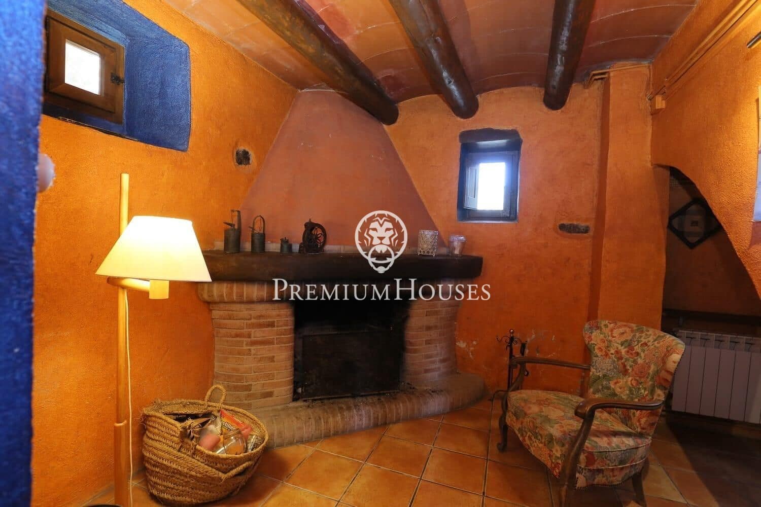 15 soveværelse Finca/Landehus til salg i Valls med swimmingpool garage - € 990.000 (Ref: 8623702)