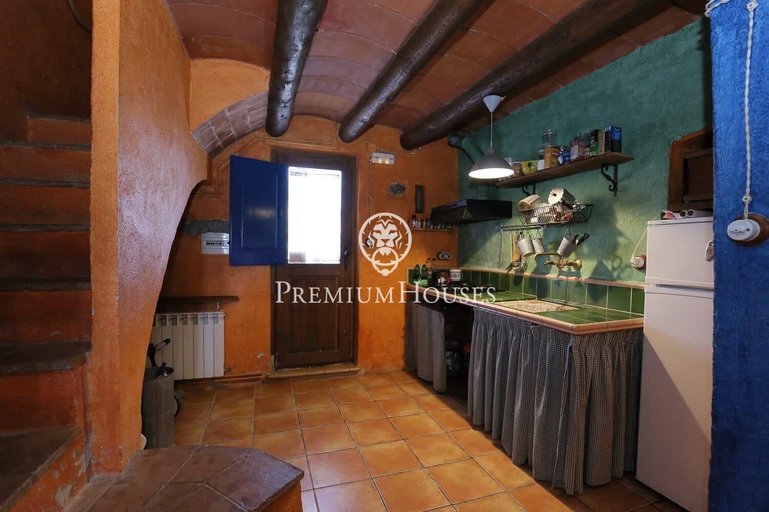 15 soveværelse Finca/Landehus til salg i Valls med swimmingpool garage - € 990.000 (Ref: 8623702)