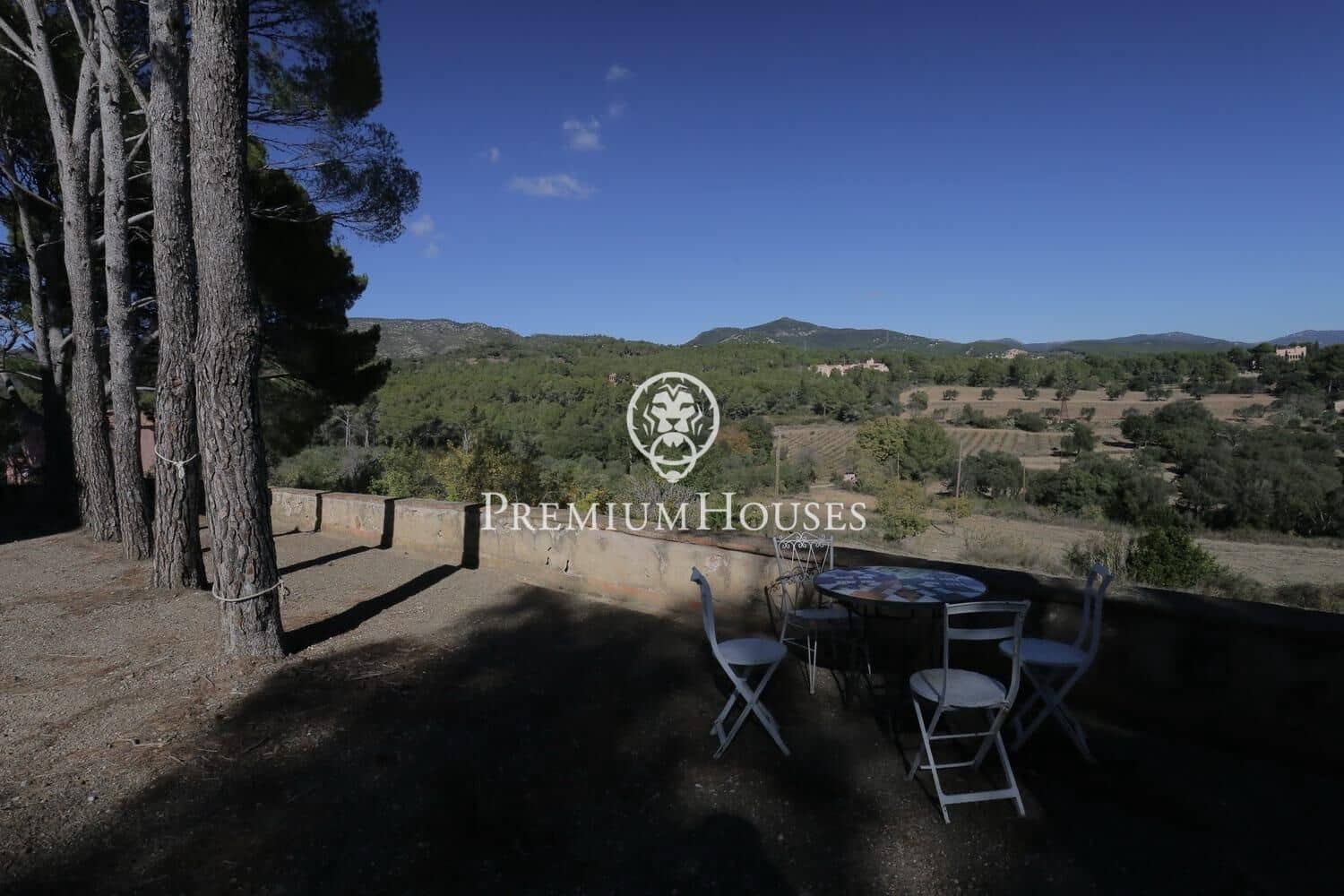 15 soveværelse Finca/Landehus til salg i Valls med swimmingpool garage - € 990.000 (Ref: 8623702)