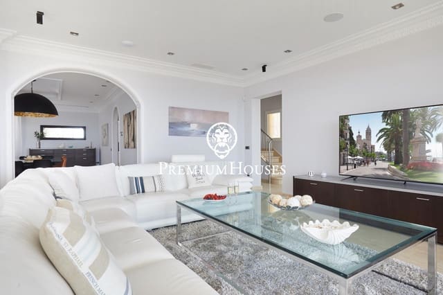 9 bedroom Villa for sale in Sitges with pool - € 10,250,000 (Ref: 8652374)