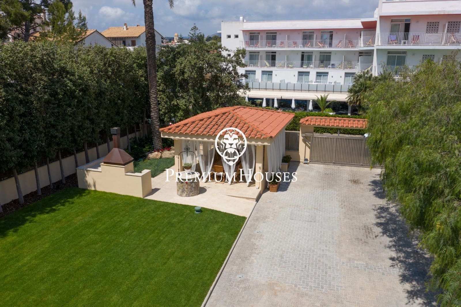 9 soverom Villa til salgs i Sitges med svømmebasseng - € 10 250 000 (Ref: 8652374)