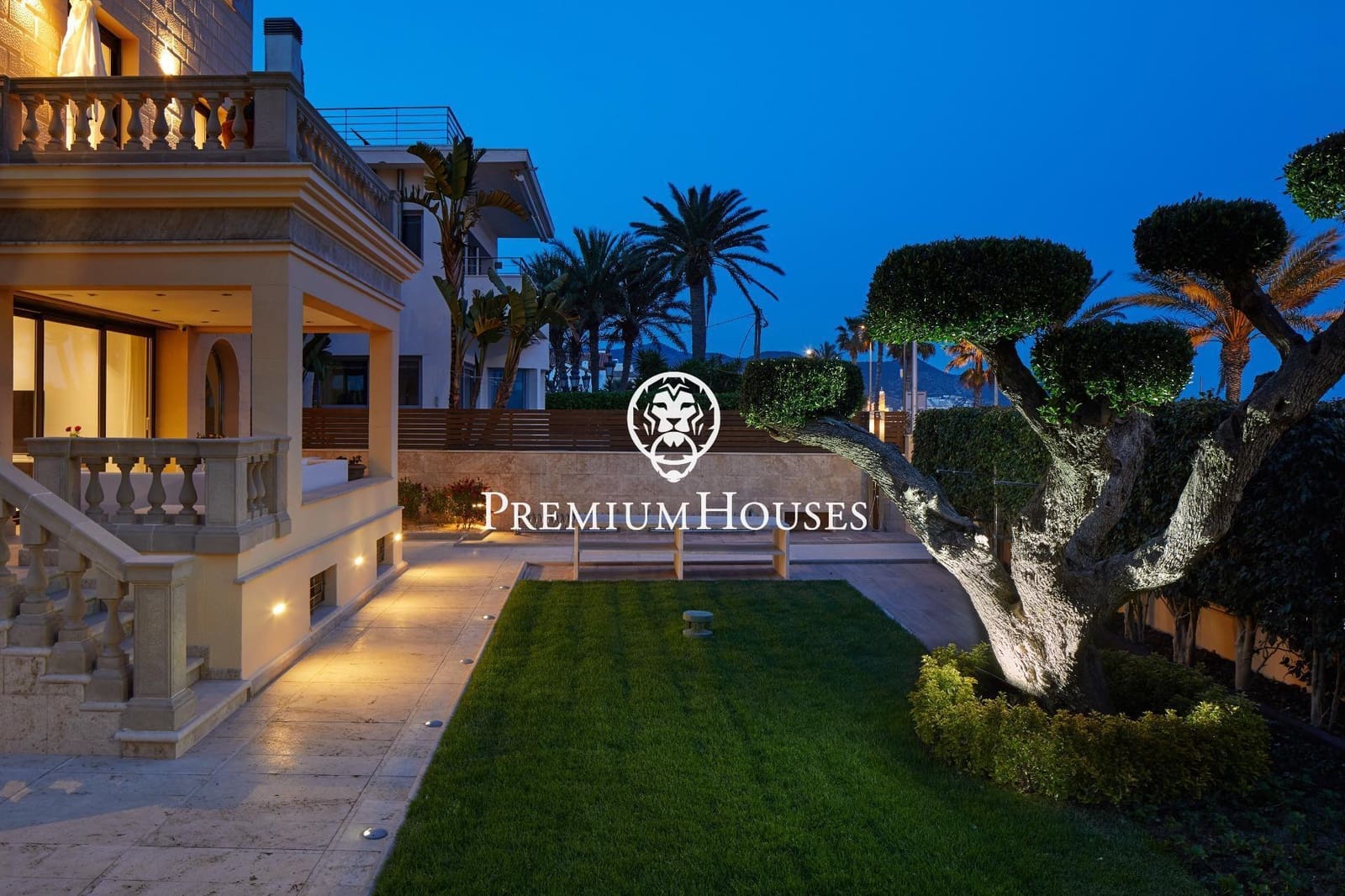 9 soverom Villa til salgs i Sitges med svømmebasseng - € 10 250 000 (Ref: 8652374)