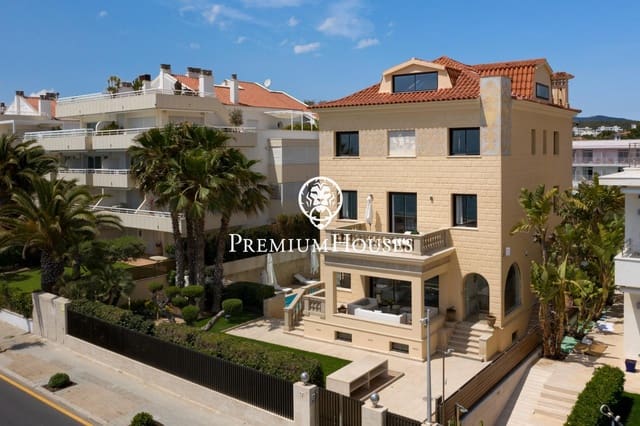 9 bedroom Villa for sale in Sitges with pool - € 10,250,000 (Ref: 8652374)
