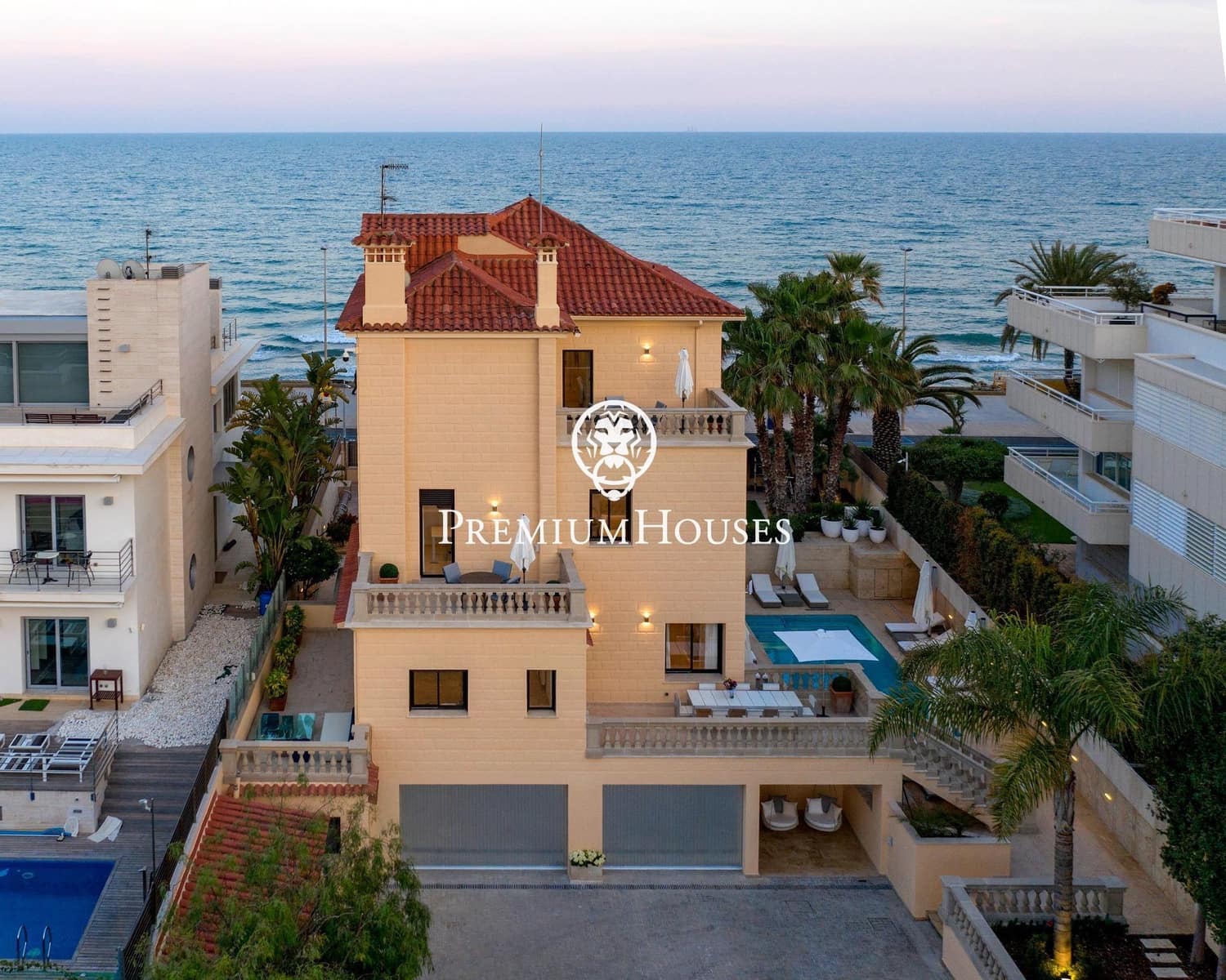 9 soverom Villa til salgs i Sitges med svømmebasseng - € 10 250 000 (Ref: 8652374)