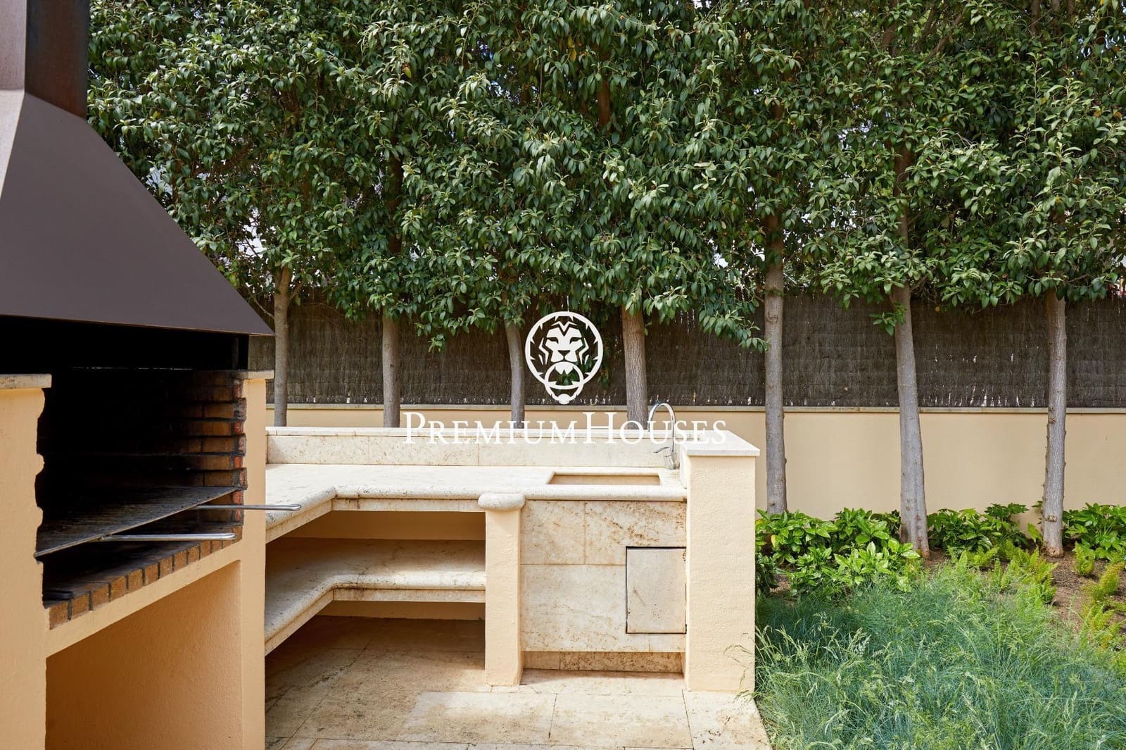 9 soverom Villa til salgs i Sitges med svømmebasseng - € 10 250 000 (Ref: 8652374)