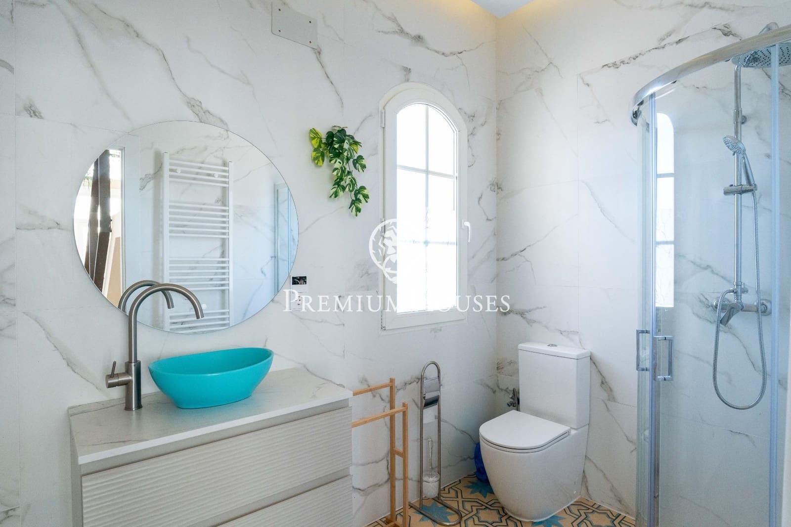 10 bedroom Villa for sale in Avinyonet del Penedes with pool - € 2,500,000 (Ref: 8689341)