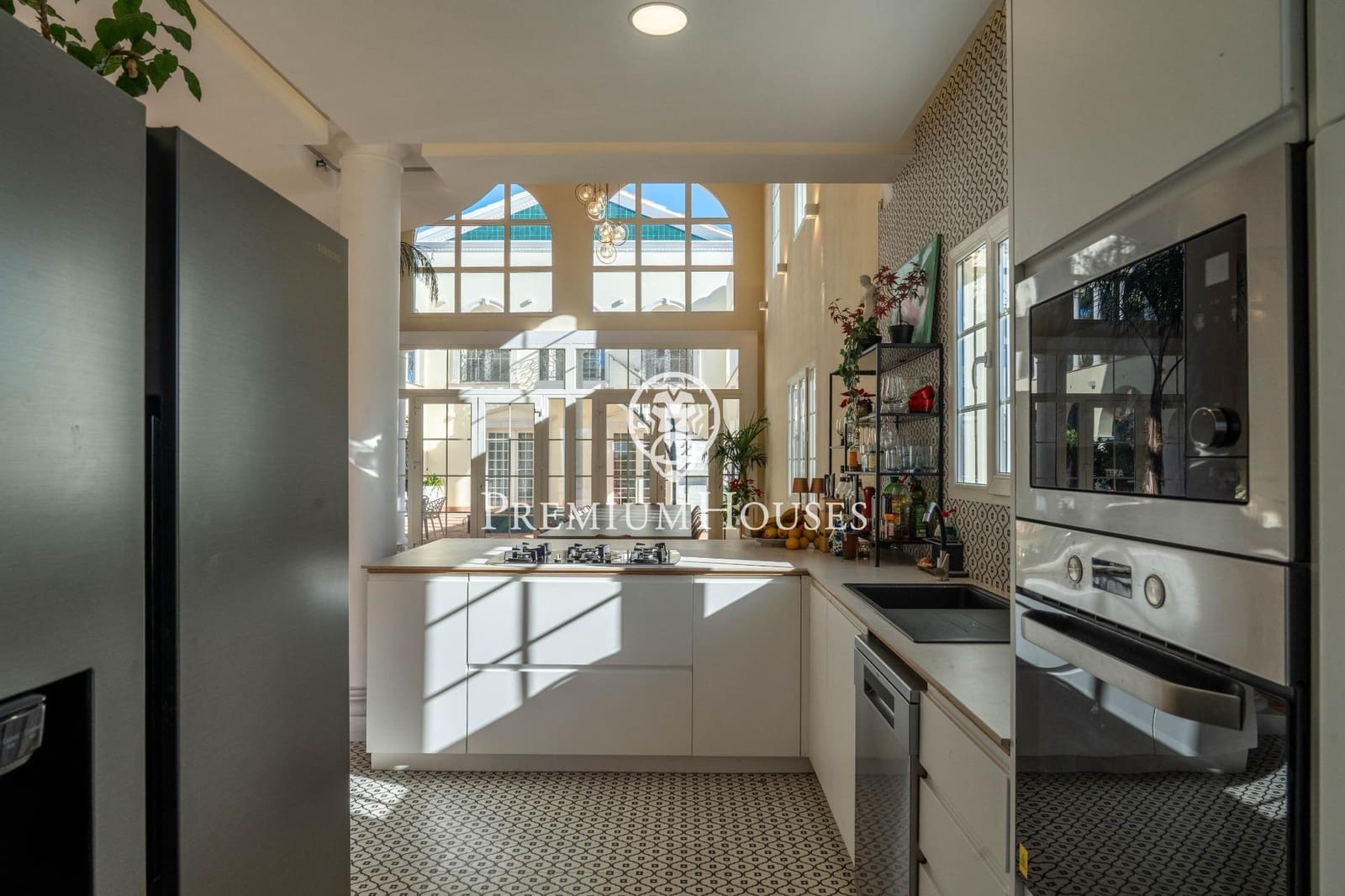 10 bedroom Villa for sale in Avinyonet del Penedes with pool - € 2,500,000 (Ref: 8689341)