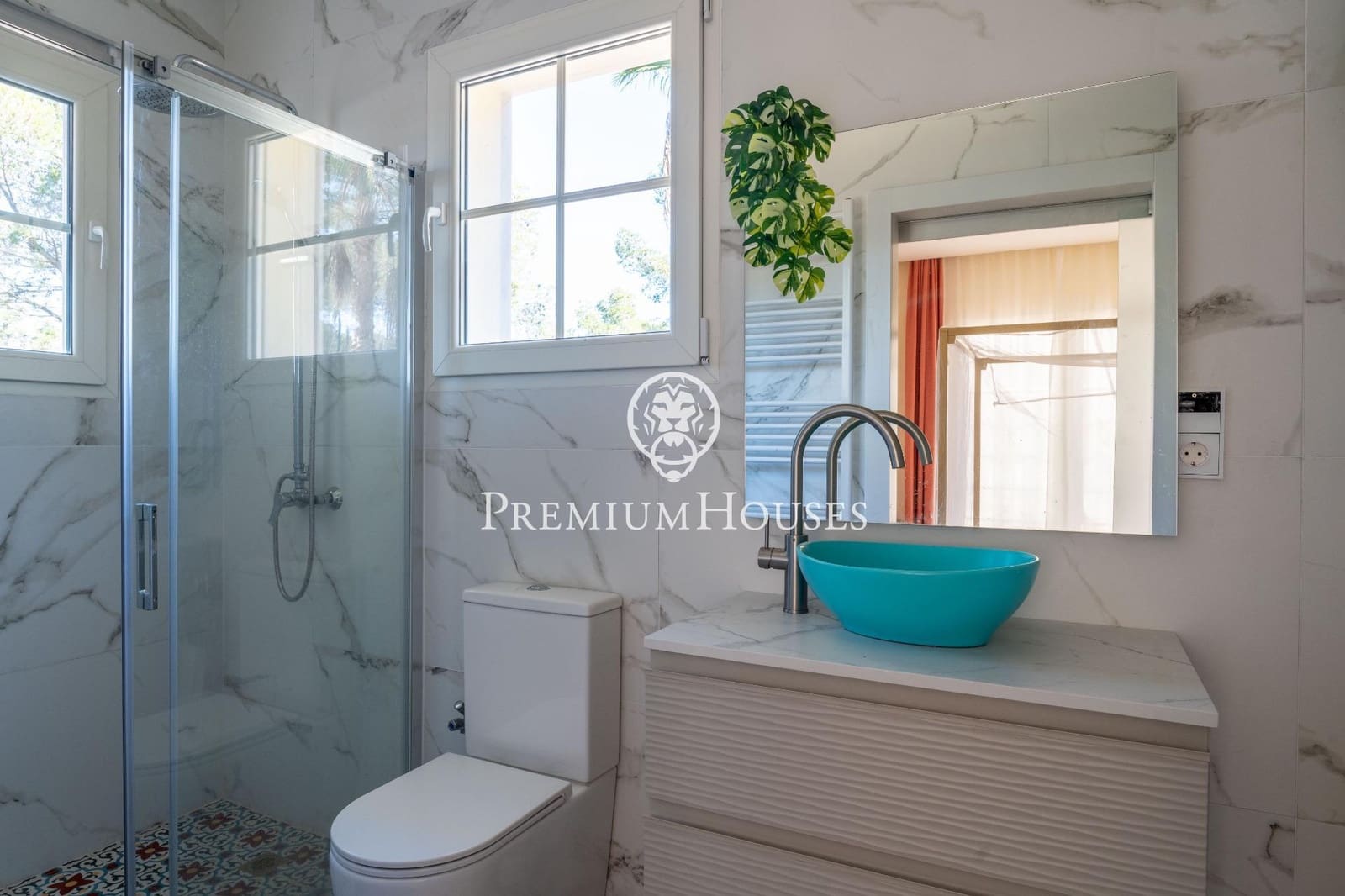 10 bedroom Villa for sale in Avinyonet del Penedes with pool - € 2,500,000 (Ref: 8689341)