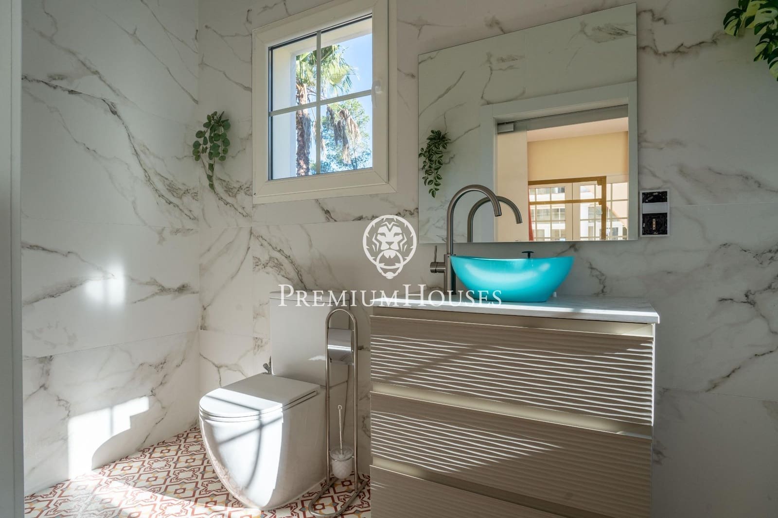 10 bedroom Villa for sale in Avinyonet del Penedes with pool - € 2,500,000 (Ref: 8689341)