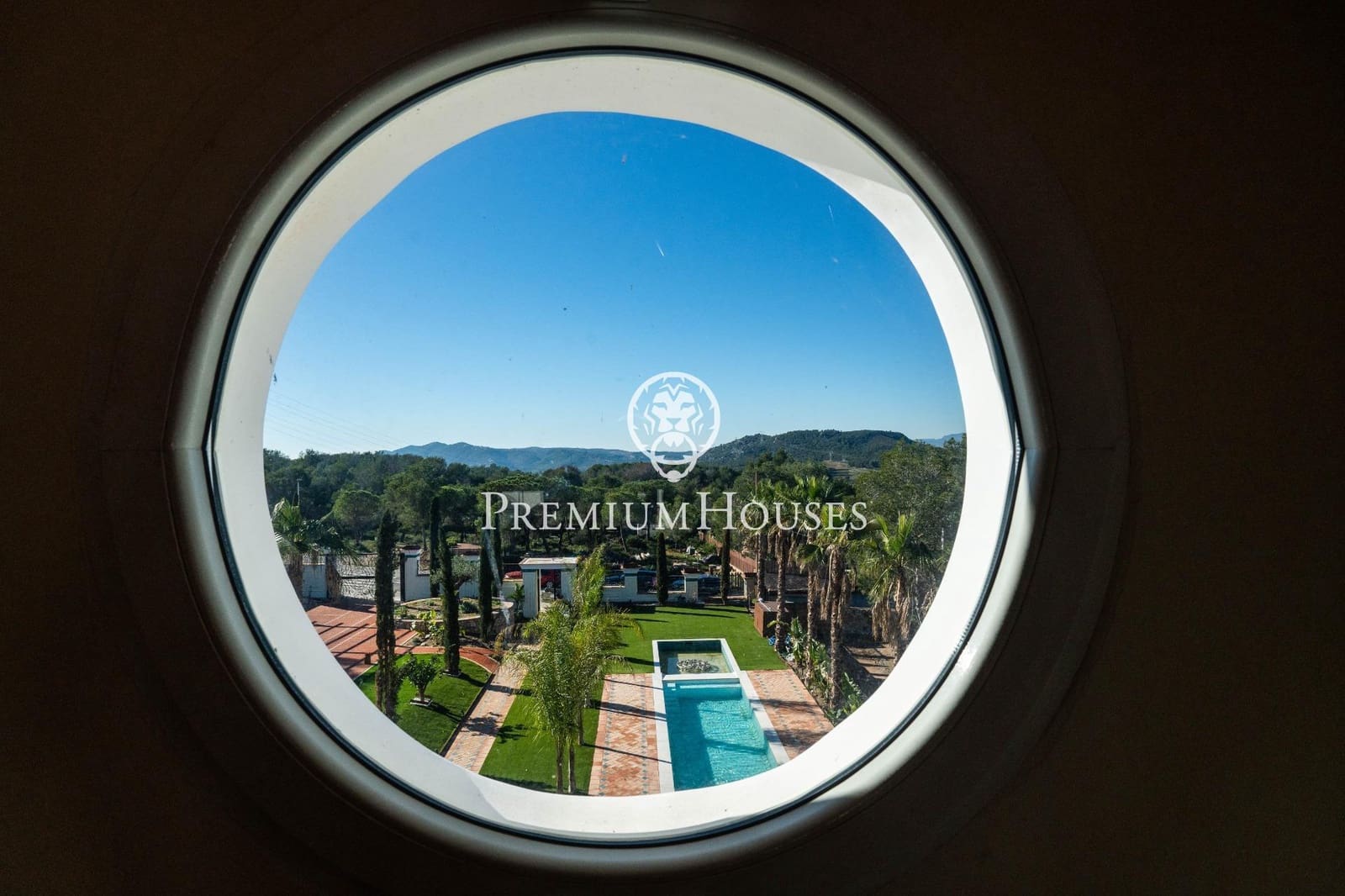 10 bedroom Villa for sale in Avinyonet del Penedes with pool - € 2,500,000 (Ref: 8689341)