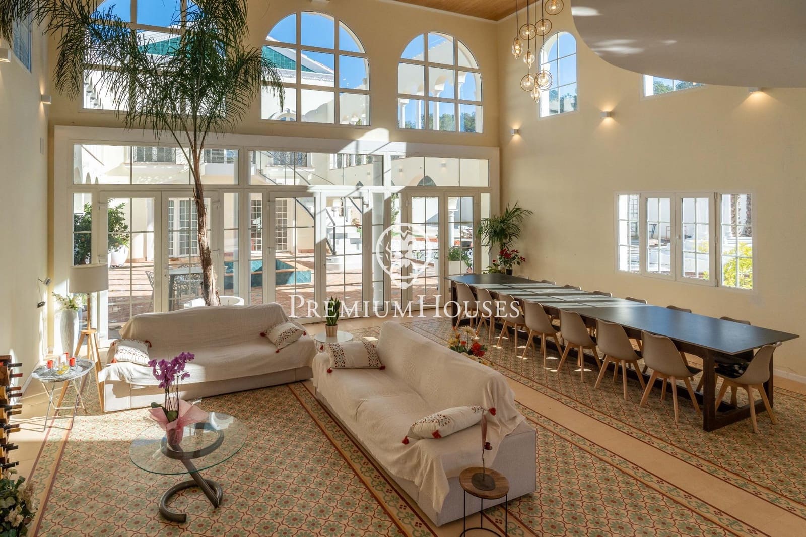 10 bedroom Villa for sale in Avinyonet del Penedes with pool - € 2,500,000 (Ref: 8689341)